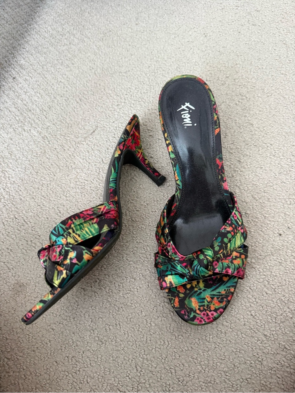 FIONI Tropical Floral Knot Front Kitten Heels
